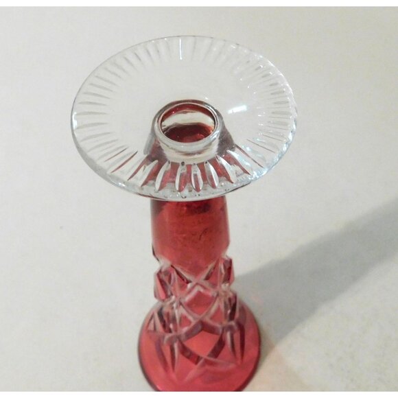 Vintage Cranberry Red Glass Bud Vase Diamond Cut Pattern Clear Pedestal Base - Picture 4 of 6